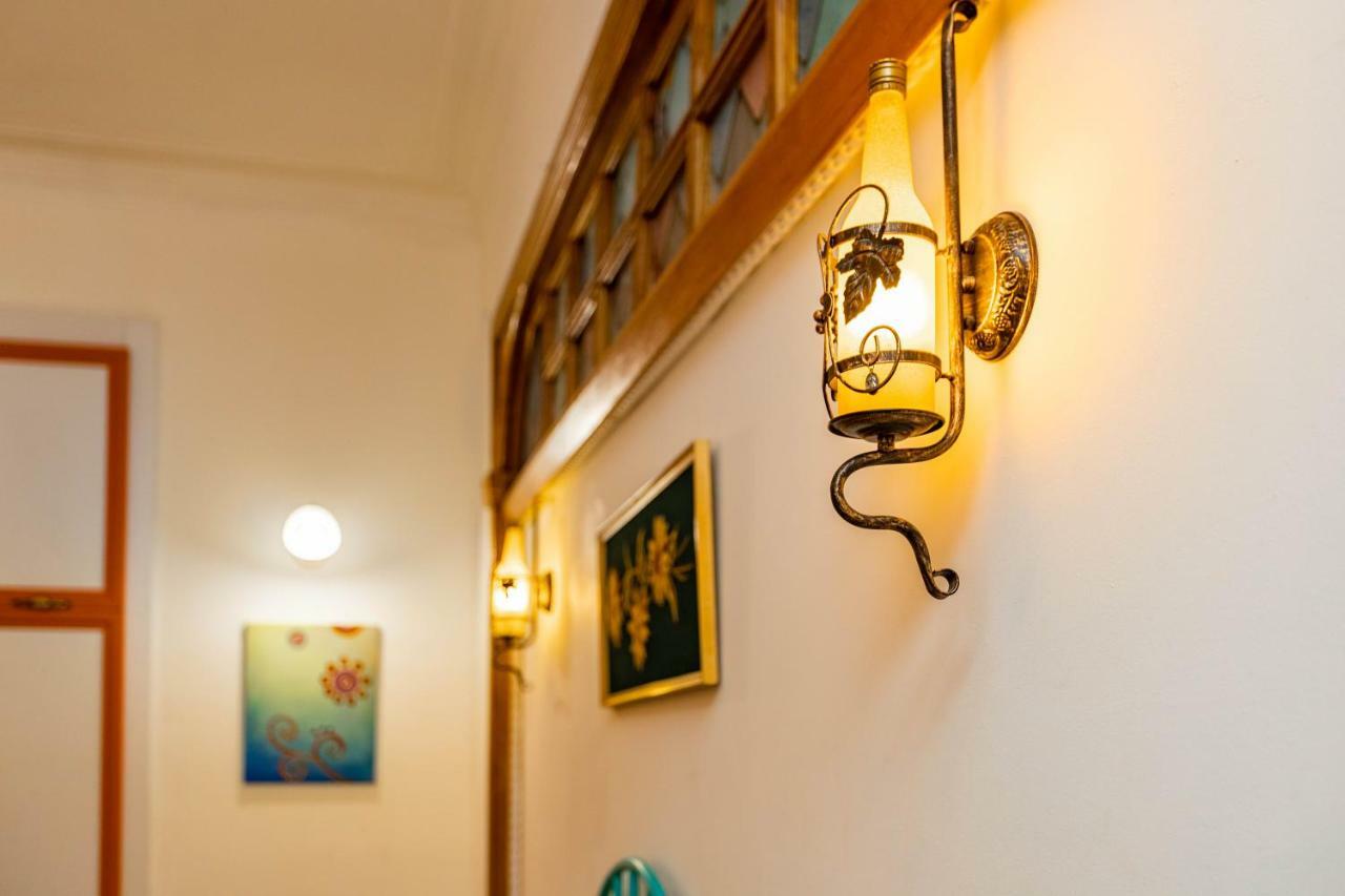 ★ Blue Door Rhapsody ★ - Special Stay In Old Town! Тбілісі Екстер'єр фото